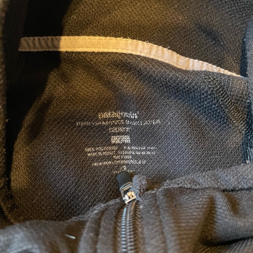 Patagonia men’s large capilene black half zip